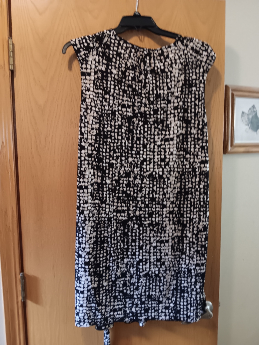 Womens Size XL, Daisy Fuentes Black & White Printed Midi Dress - Picture 2 of 3